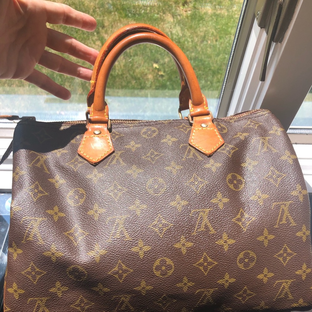 LOUIS VUITTON SPEEDY 30